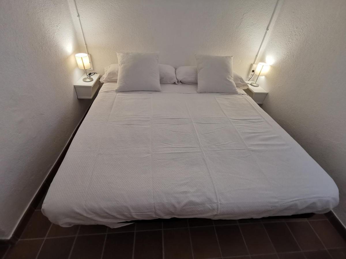 Cozy Apartment 30 Steps From The Ocean Palafrugell Exterior foto